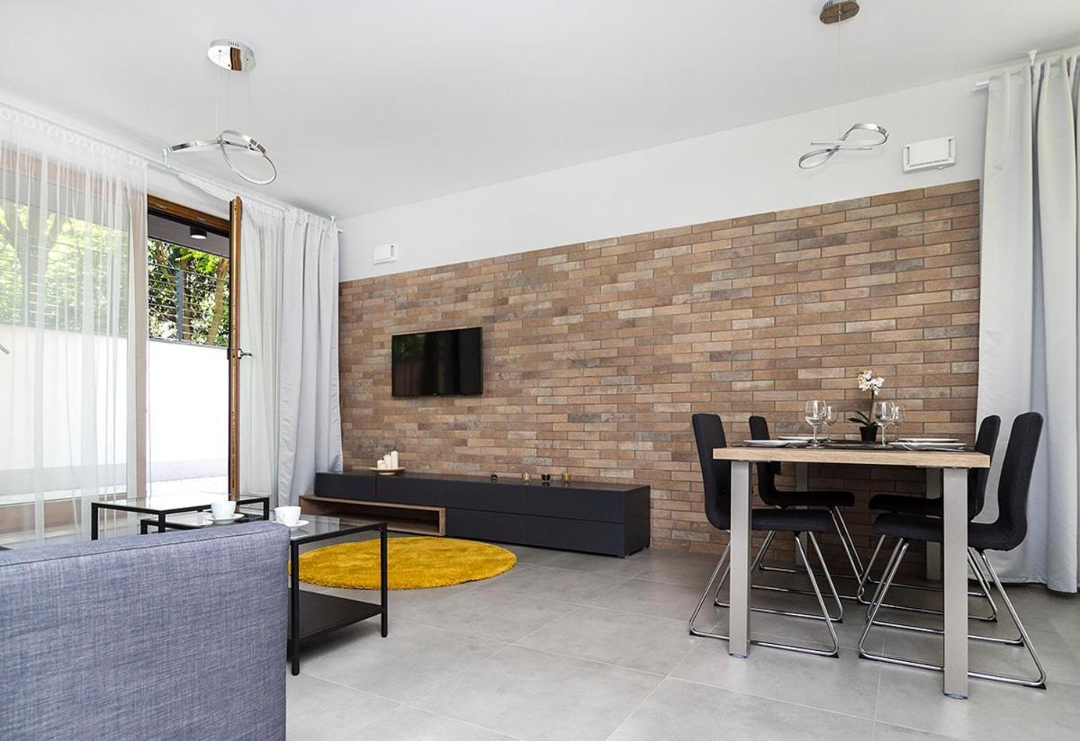 Landmark Apartments Cracovie Extérieur photo